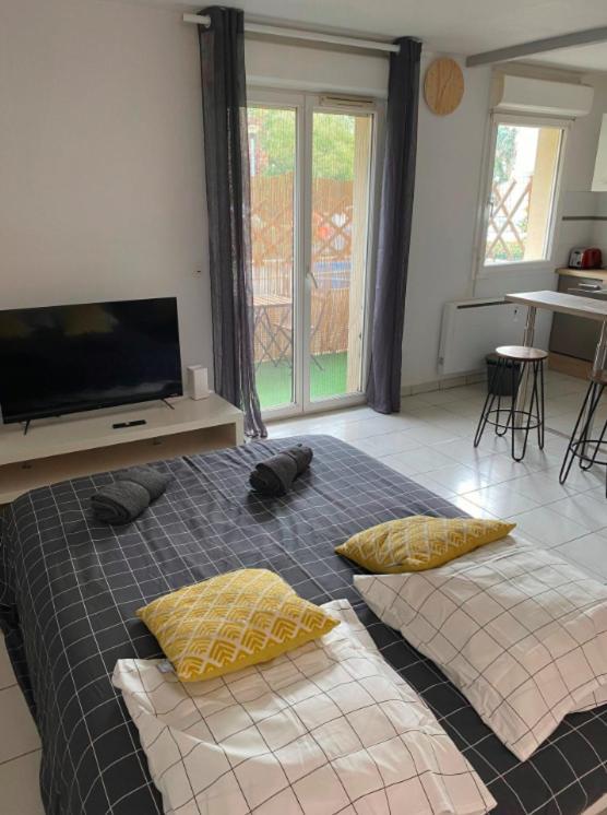 Superbe T2 Avec Parking Prive Apartment Ажан Екстериор снимка